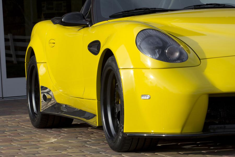 Детали экстерьера Panoz Esperante Spyder GT 25th Anniversary Edition 2015 года  (фото 8 из 13)